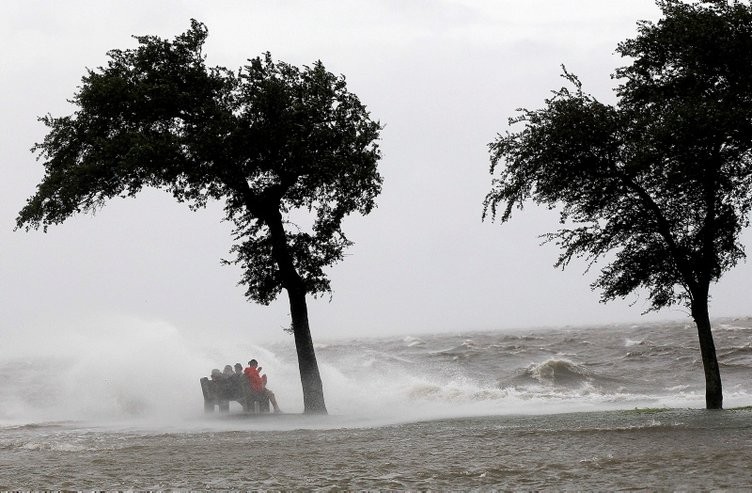 Florida'da olağanüstü hal ilan edildi