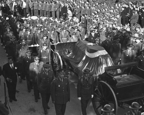 Atatürk'ün cenazesinin Anıtkabir'e yolculuğu