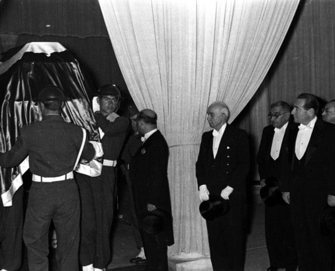 Atatürk'ün cenazesinin Anıtkabir'e yolculuğu