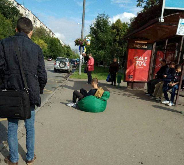 Mağazaya bir küvet dolusu parayla girdi! Bakın ne aldı