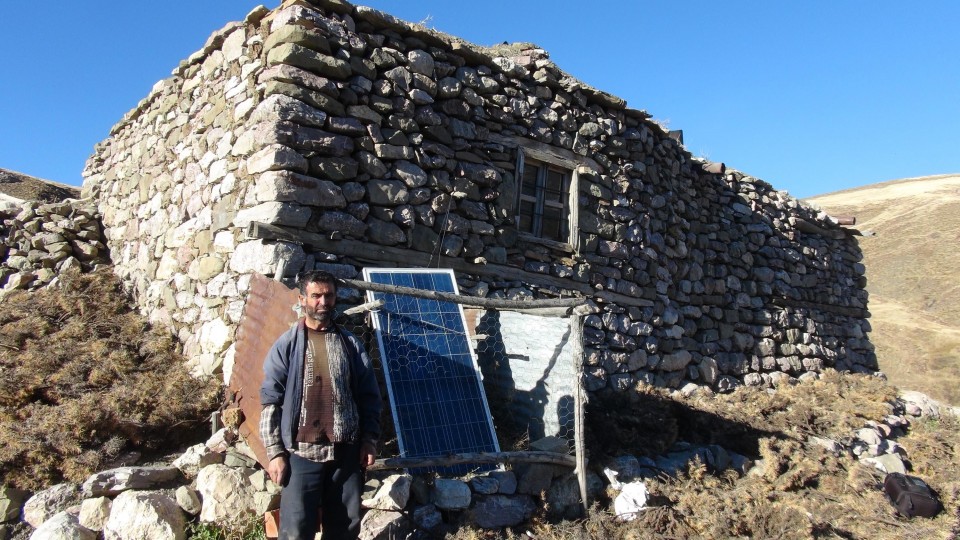 Hoşan Dağı'nın zirvesinde kabile yaşamı