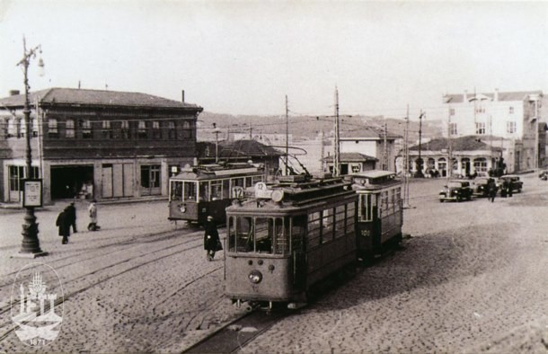 Yıllar önce İstanbul sokakları...İETT yayınladı