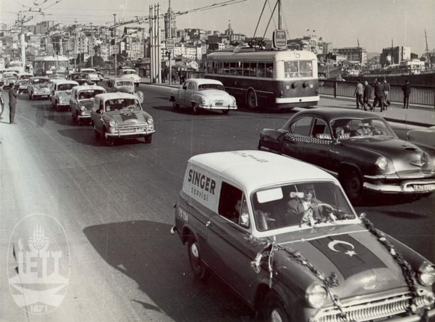 Yıllar önce İstanbul sokakları...İETT yayınladı