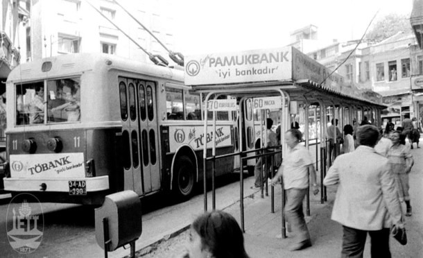 Yıllar önce İstanbul sokakları...İETT yayınladı