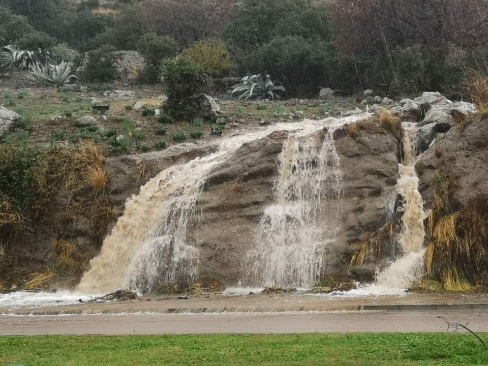 Bodrum'u önce hortum ardından yağmur ve dolu vurdu