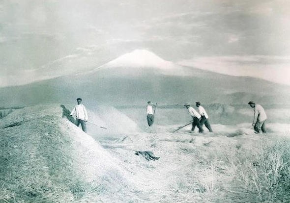 Atatürk’ün Türkiye’yi dünyaya tanıtmak için çektirdiği 20 fotoğraf