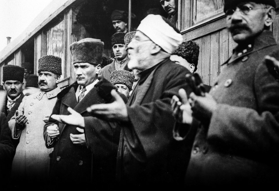 Gazi Mustafa Kemal Atatürk'ün vefatının 80. yılı