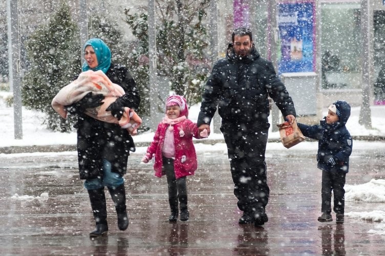 Hava sıcaklıkları artacak, yağışlar devam edecek