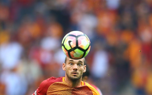 Sneijder'in menajerinden Galatasaray açıklaması