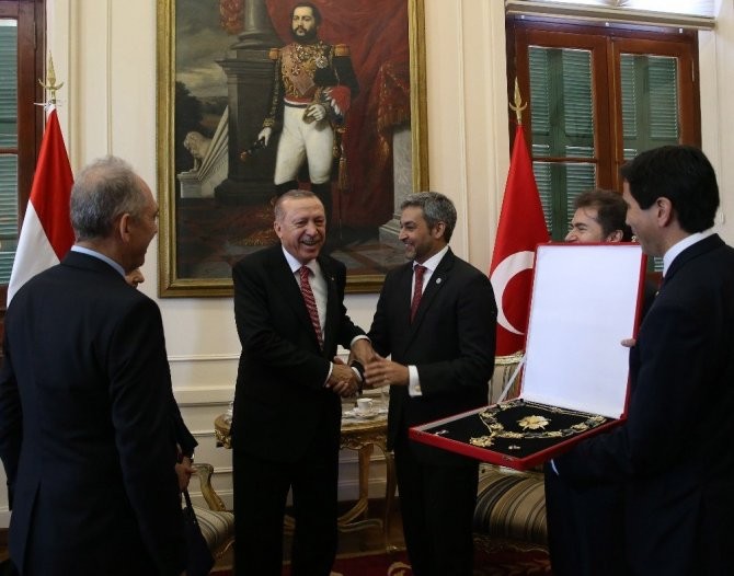 Cumhurbaşkanı Erdoğan’a Paraguay Devlet Nişanı