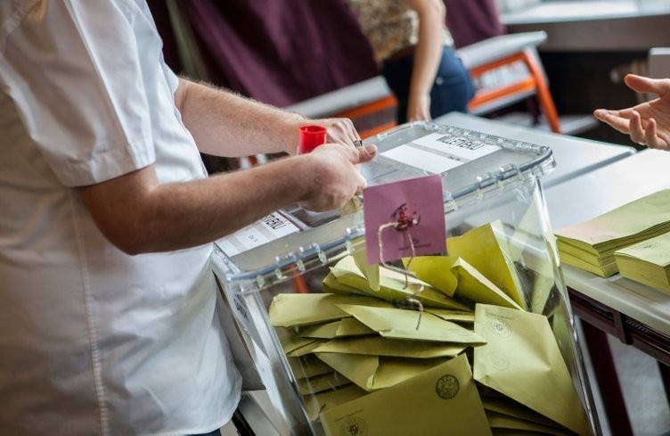 Yüksek Seçim Kurulu seçim yasaklarını açıkladı