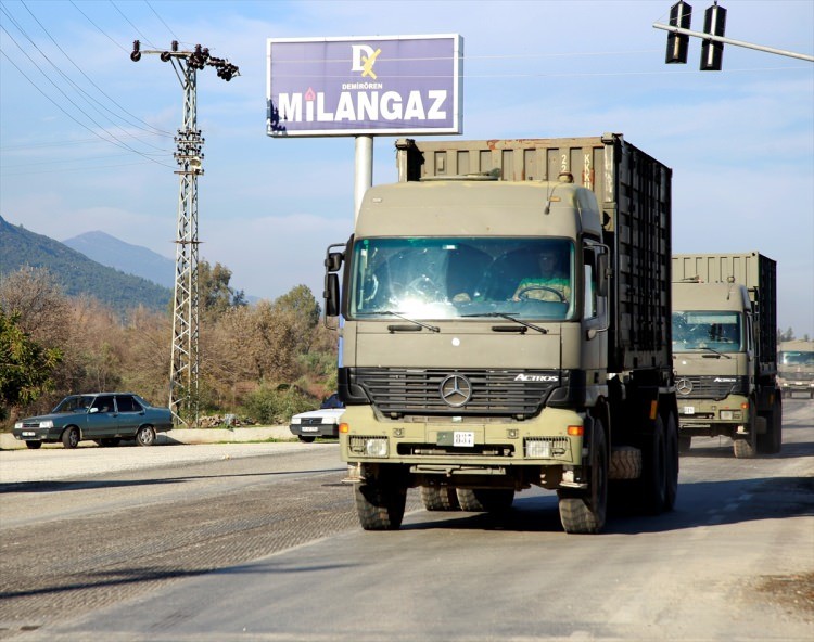 Sınıra sevkedilen araçlarda dikkat çeken ayrıntı