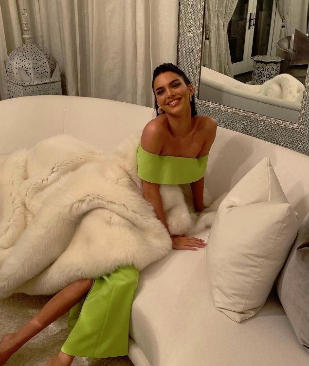 Kim Kardashian milyon dolarlık parti düzenledi