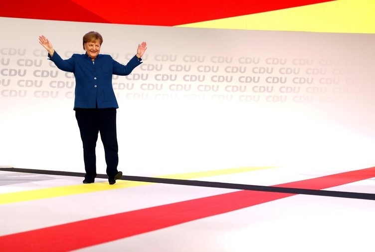 Merkel CDU genel başkanı olarak son kez konuştu