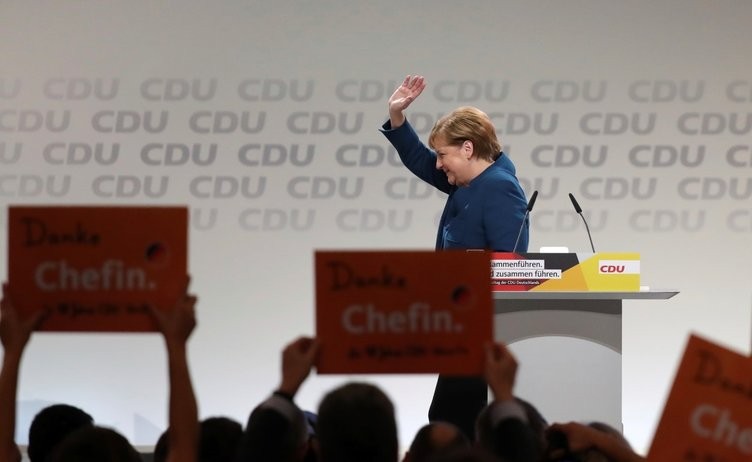 Merkel CDU genel başkanı olarak son kez konuştu