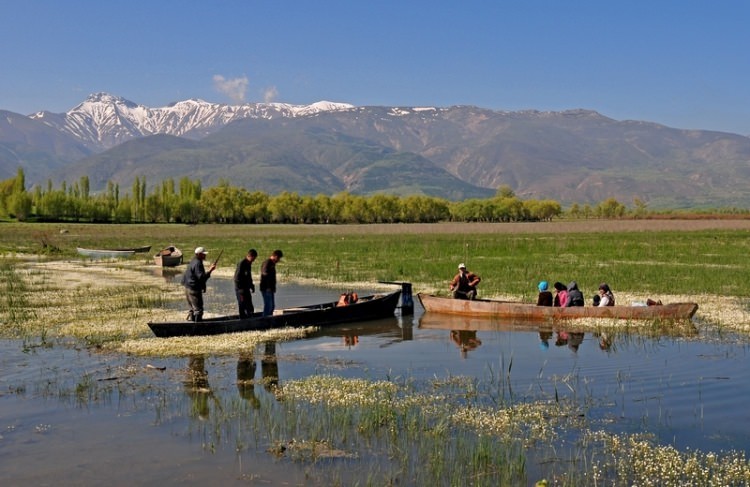 Eber Gölü için seferberlik