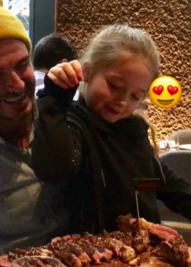 Nusret David Beckham'a elleriyle et yedirdi