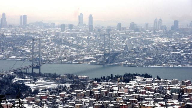 İstanbul'a kar uyarısı! Tarih verdi...