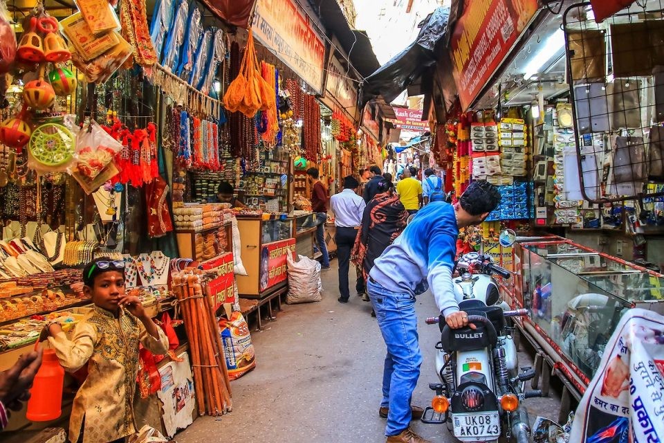 Dünyanın en renkli çarşısı: Haridwar