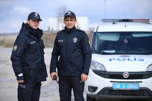 İşte polisin yeni kıyafetleri