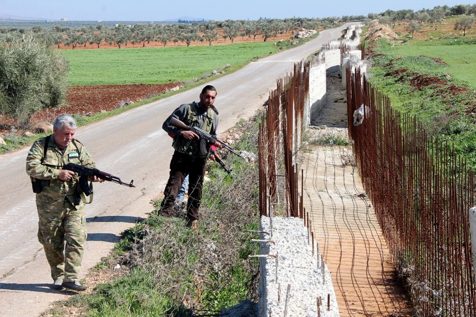 Teröristler, tünelleri yarım bırakıp kaçmış