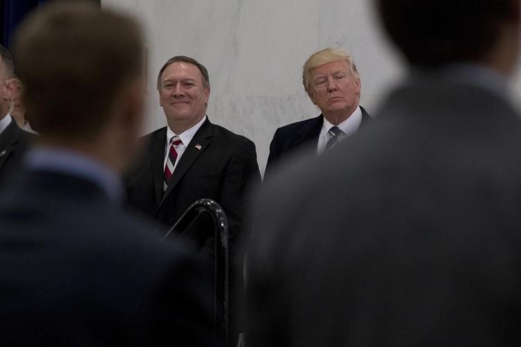 ABD'nin yeni Dışişleri Bakanı Mike Pompeo kimdir!