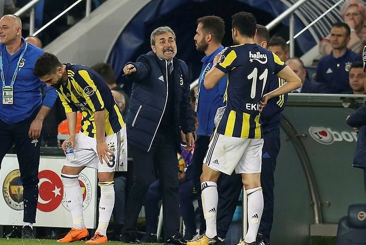 Fenerbahçe-Galatasaray maçından kareler