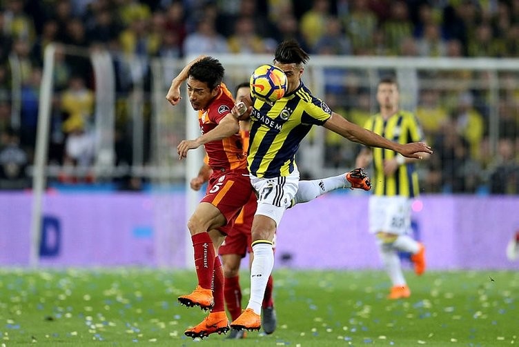 Fenerbahçe-Galatasaray maçından kareler