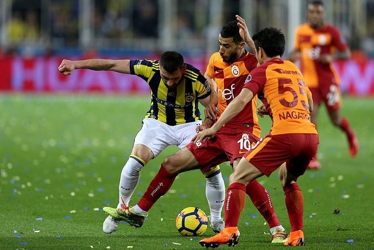 Fenerbahçe-Galatasaray maçından kareler