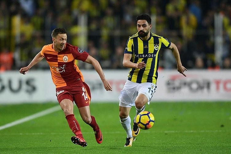 Fenerbahçe-Galatasaray maçından kareler