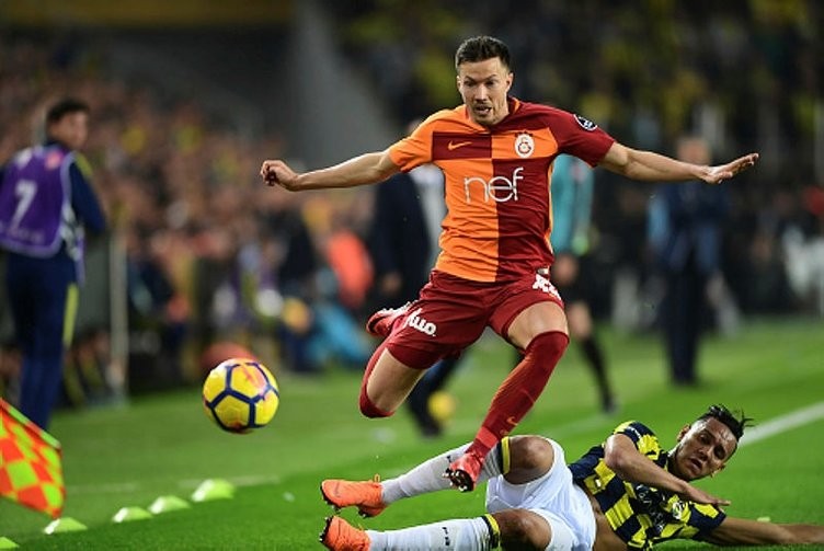 Fenerbahçe-Galatasaray maçından kareler