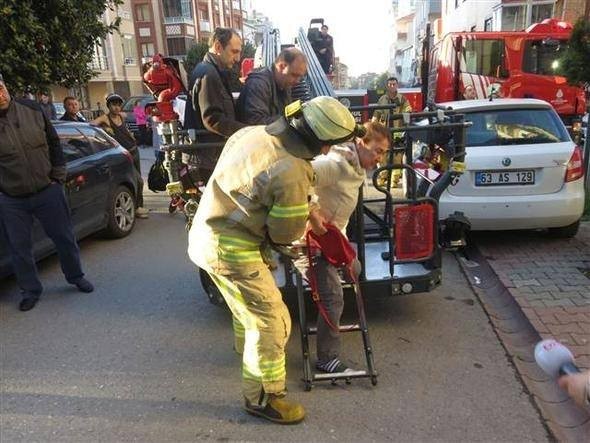 17 kişi böyle kurtarılmayı bekledi