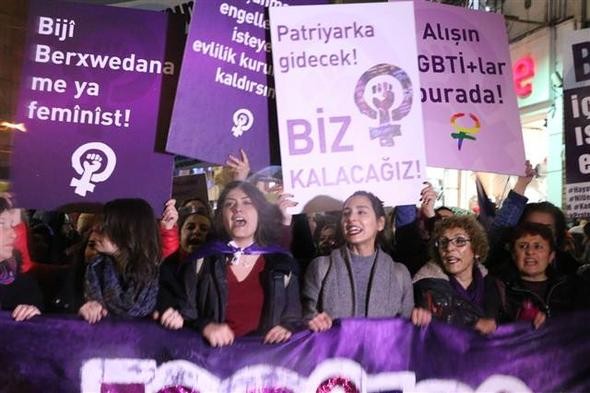 İstiklal'de büyük yürüyüş