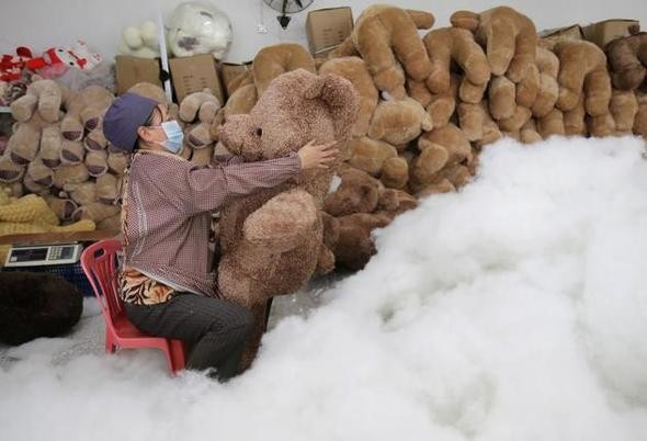 Çin malı ürünlerin arkasındaki devasa iş gücü