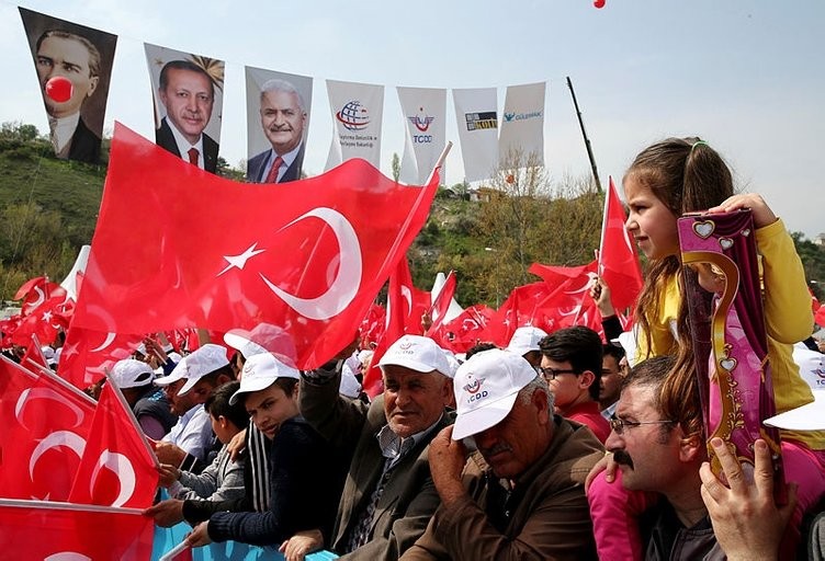 Başkentray açılış töreninde koltuğa geçti,