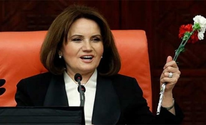 Meral Akşener, Emre Uslu ile yazışmasını sildi