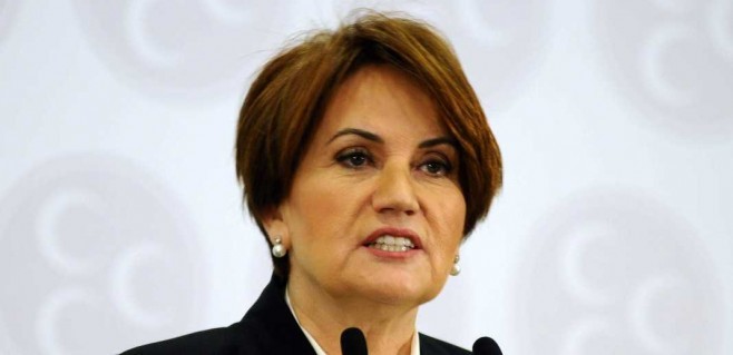 Meral Akşener, Emre Uslu ile yazışmasını sildi