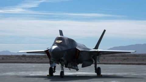 NATO'ya F-35 resti