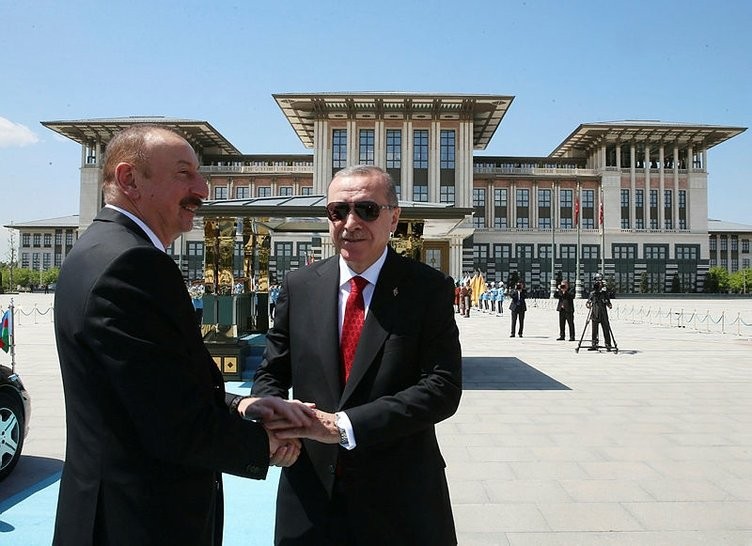 Erdoğan Aliyev'i Külliye'de ağırladı