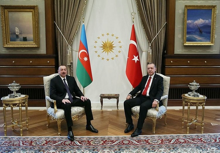 Erdoğan Aliyev'i Külliye'de ağırladı