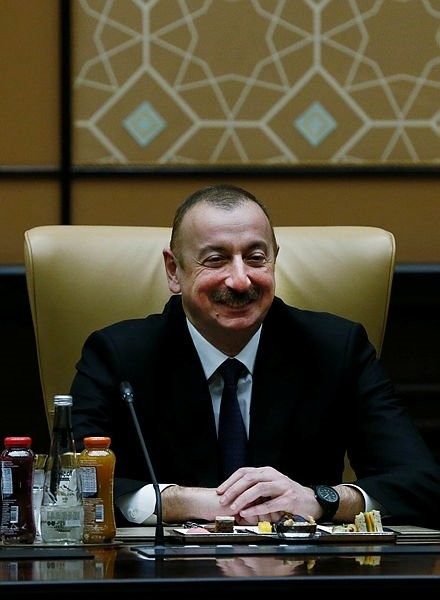 Erdoğan Aliyev'i Külliye'de ağırladı