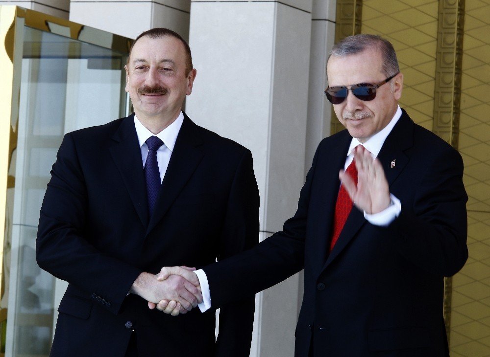 Erdoğan Aliyev'i Külliye'de ağırladı