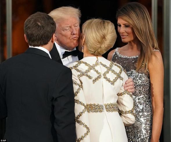 Trump ile Melania Trump arasında soğuk rüzgarlar esiyor...