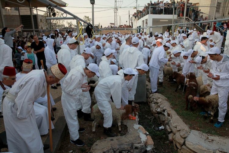 Samiri Yahudileri Hamursuz Bayramı'nı kutladı