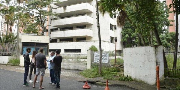 Pablo Escobar'ın kalesini yıkıp park yapacaklar