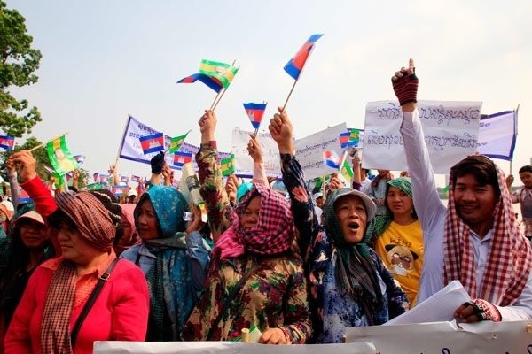 Tüm Dünya'da 1 Mayıs