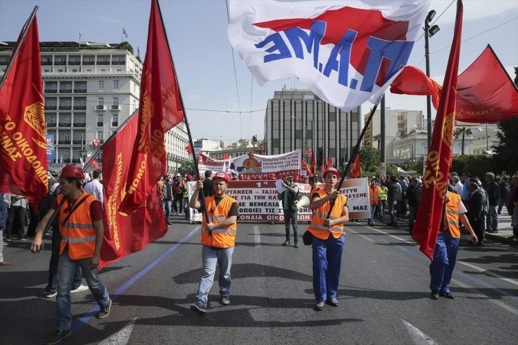 Tüm Dünya'da 1 Mayıs