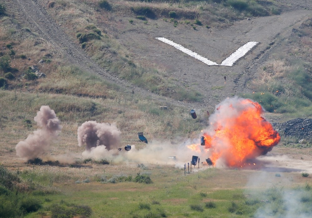 ATAK ve Kobra hünerlerini  sergiledi