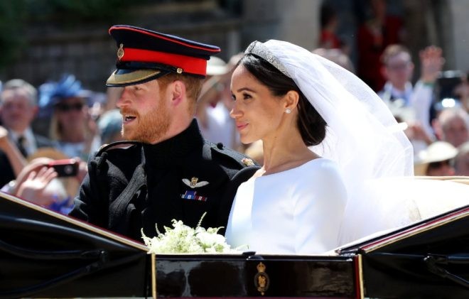 Prens Harry ile Meghan Markle evlendi