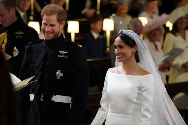 Prens Harry ile Meghan Markle evlendi